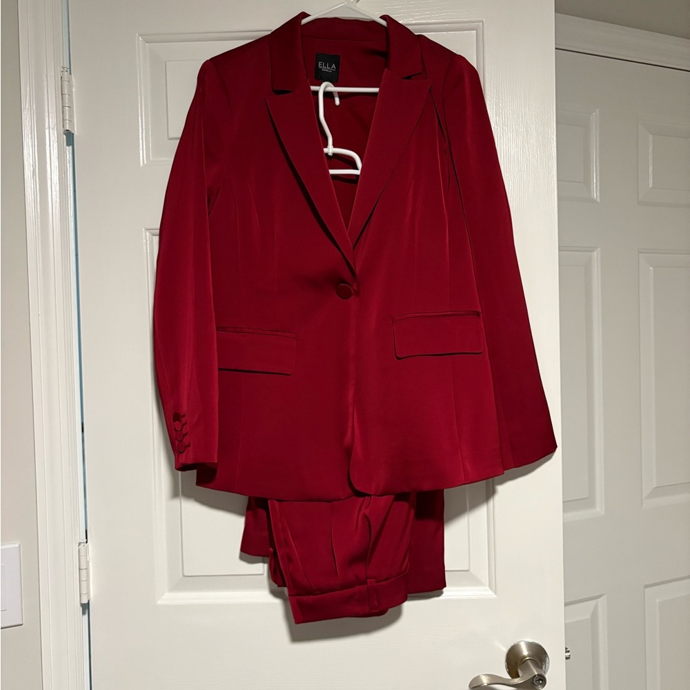 NWOT - Ella Red Professional Suit Set with Tailored Fit